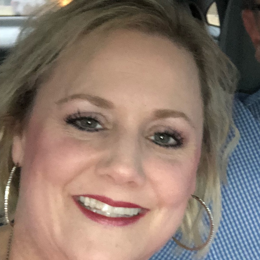 Meet your Posher, Alisa